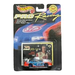 Bobby Hamilton Hot Wheels Pro Racing STP 43 1997 First Edition Upper Deck Card